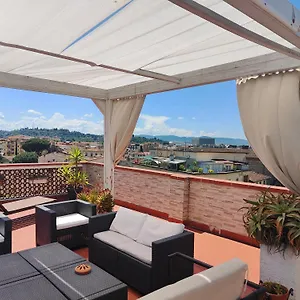 https://panoramic-luxury-attic.it-tuscanyhotel.com