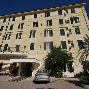 hotel-esperia-spotorno.hotelitalianriviera.com/